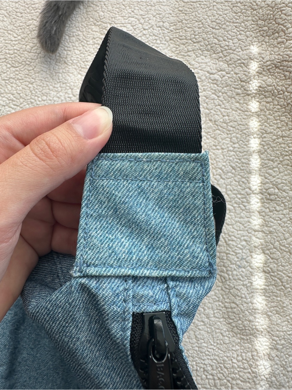 Baggu Digital Denim Medium Cargo Crossbody Bag - Picture 11 of 14